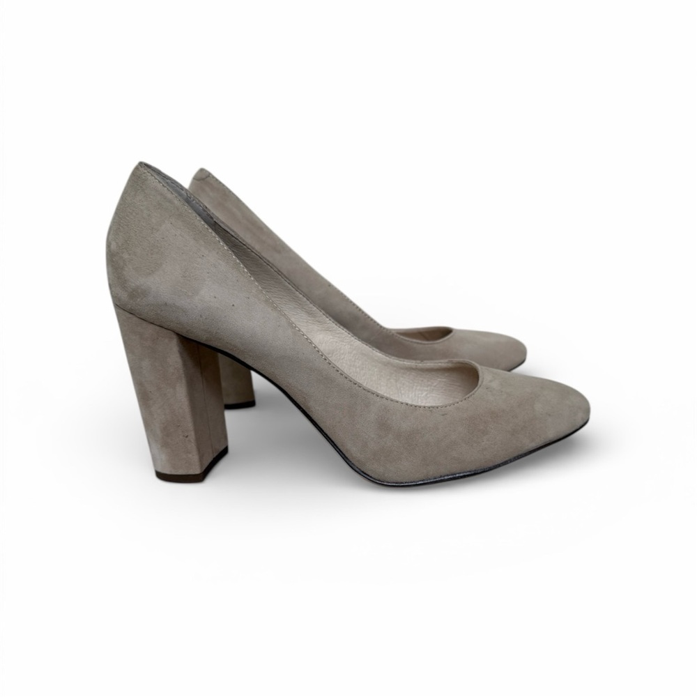 Louise Et Cie beige suede heels - Picture 7 of 8